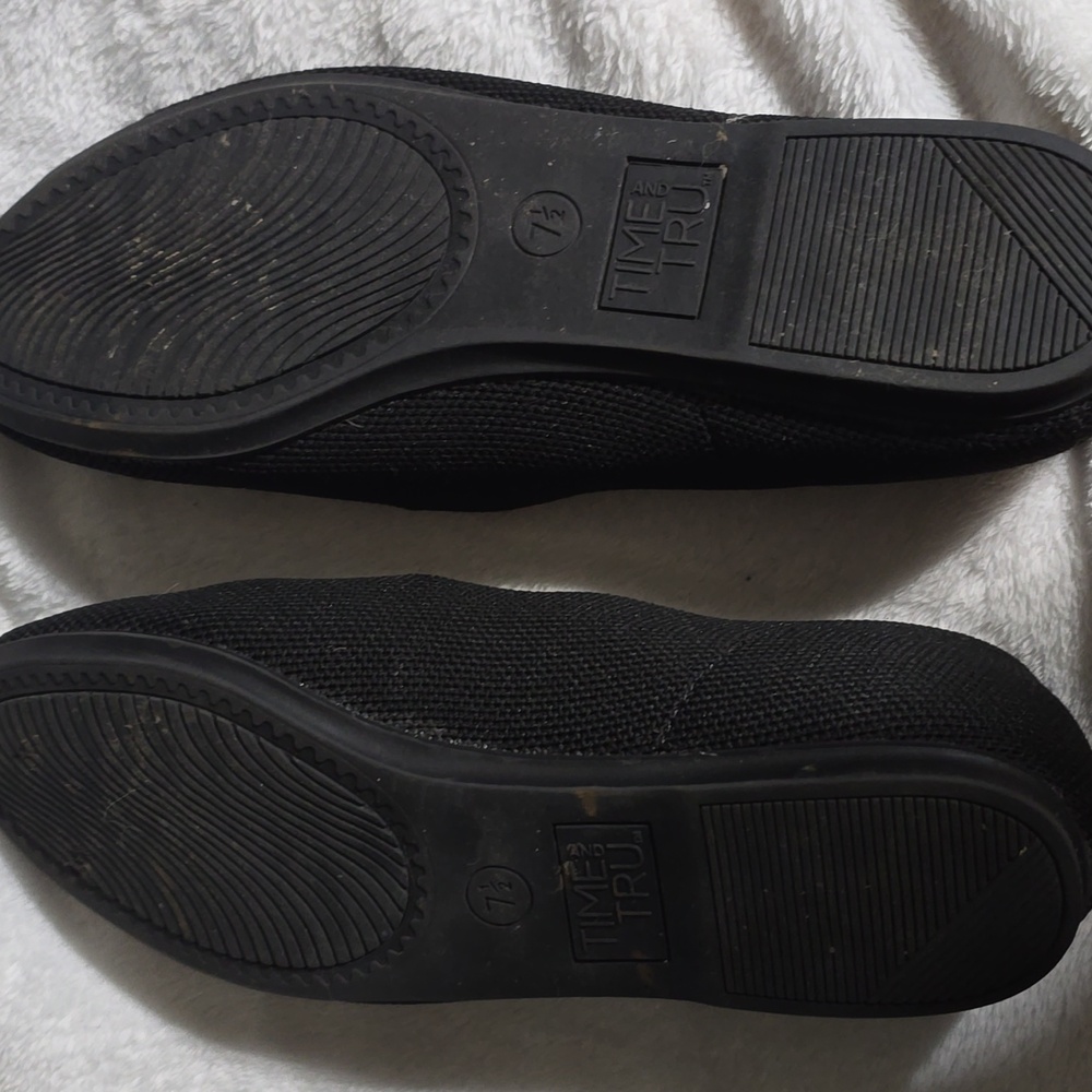 Women's Black Slip-On Shoes - Picture 3 of 3